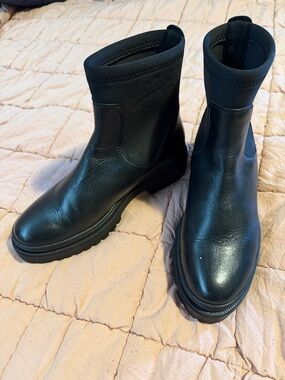 Harley-Davidson Black Slip-On Motorcycle Chelsea Boots